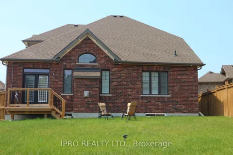 23 Higham Place, ON L1C 7G5