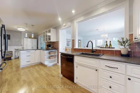 11 Durham Street, ON L1M 1A5