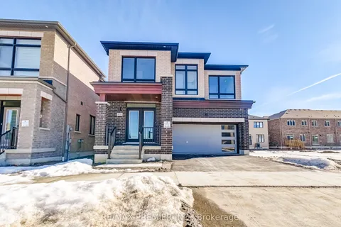 3153 Blazing Star Avenue, ON L1Y 0B4