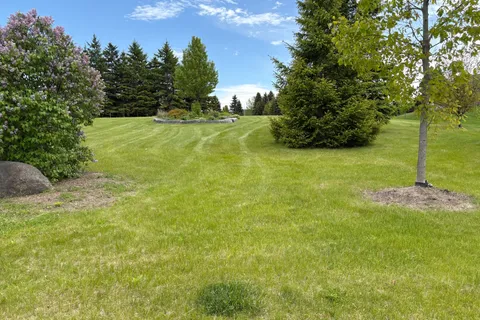 7 Clyde Court, ON L9L 2C9