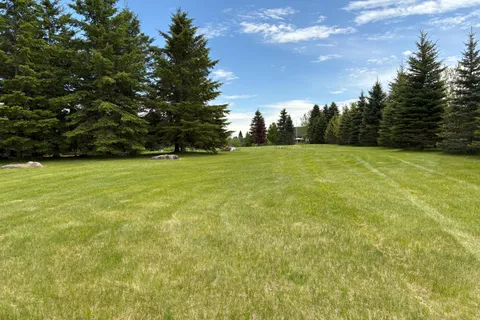 7 Clyde Court, ON L9L 2C9