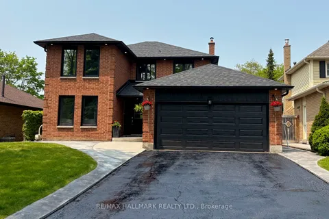 5 Bateman Court, Whitby, ON L1P 1E5