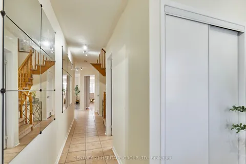 73 Rich Crescent, ON L1P 1V6