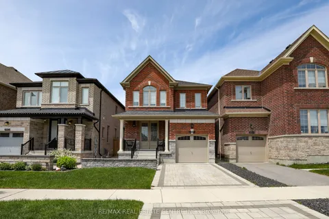 1004 Kingpeak Crescent, ON L1X 0H3