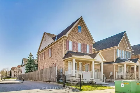 28 Marriner Crescent, ON L1Z 1Z1