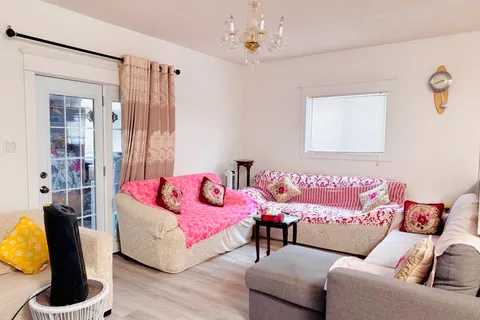 41 Patterson Avenue, ON M1L 3Y1