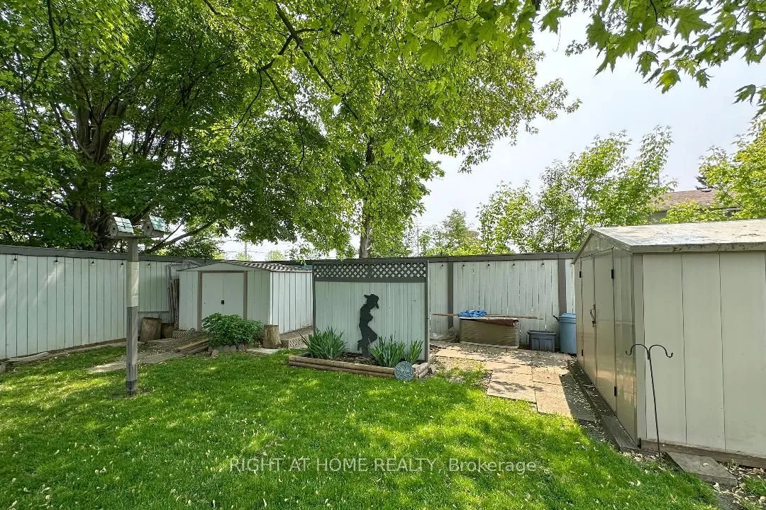 1 Westmore Street, ON L1E 2H7