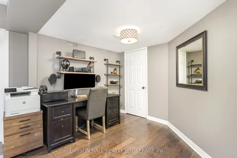 440 Fleetwood Drive, ON L1K 1C4