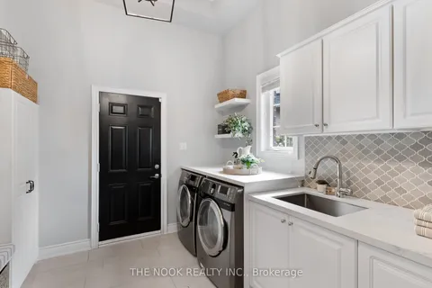 28 Coach Crescent, ON L1R 0K8