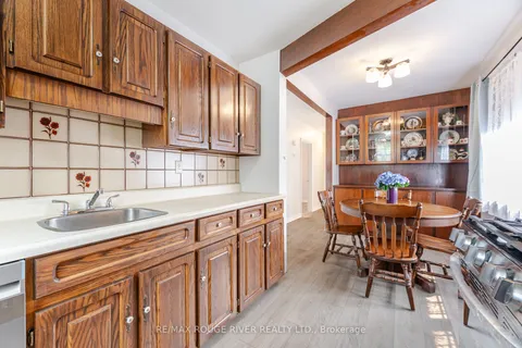 32 Bow Valley Drive, ON M1G 3J6