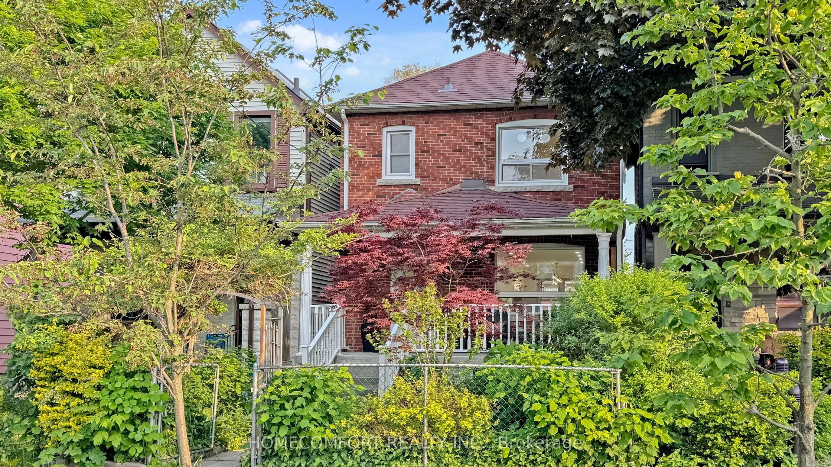 253 Fulton Avenue, Toronto, ON M4K 1Y6