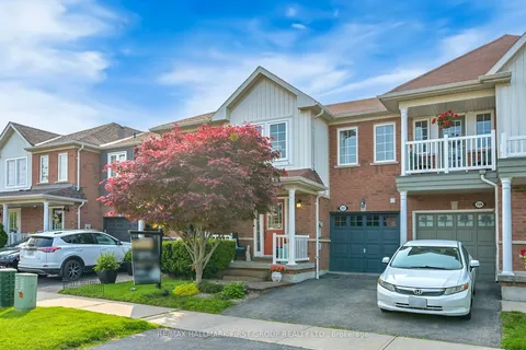 727 Sunbird Trail, Pickering, ON L1X 2X5