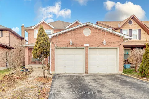 560 Steeple Hill, ON L1V 5Z3