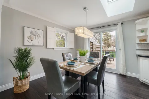 29 Queen Street, ON L1M 1C5