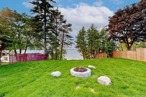 11 Angle Street, ON L0B 1L0