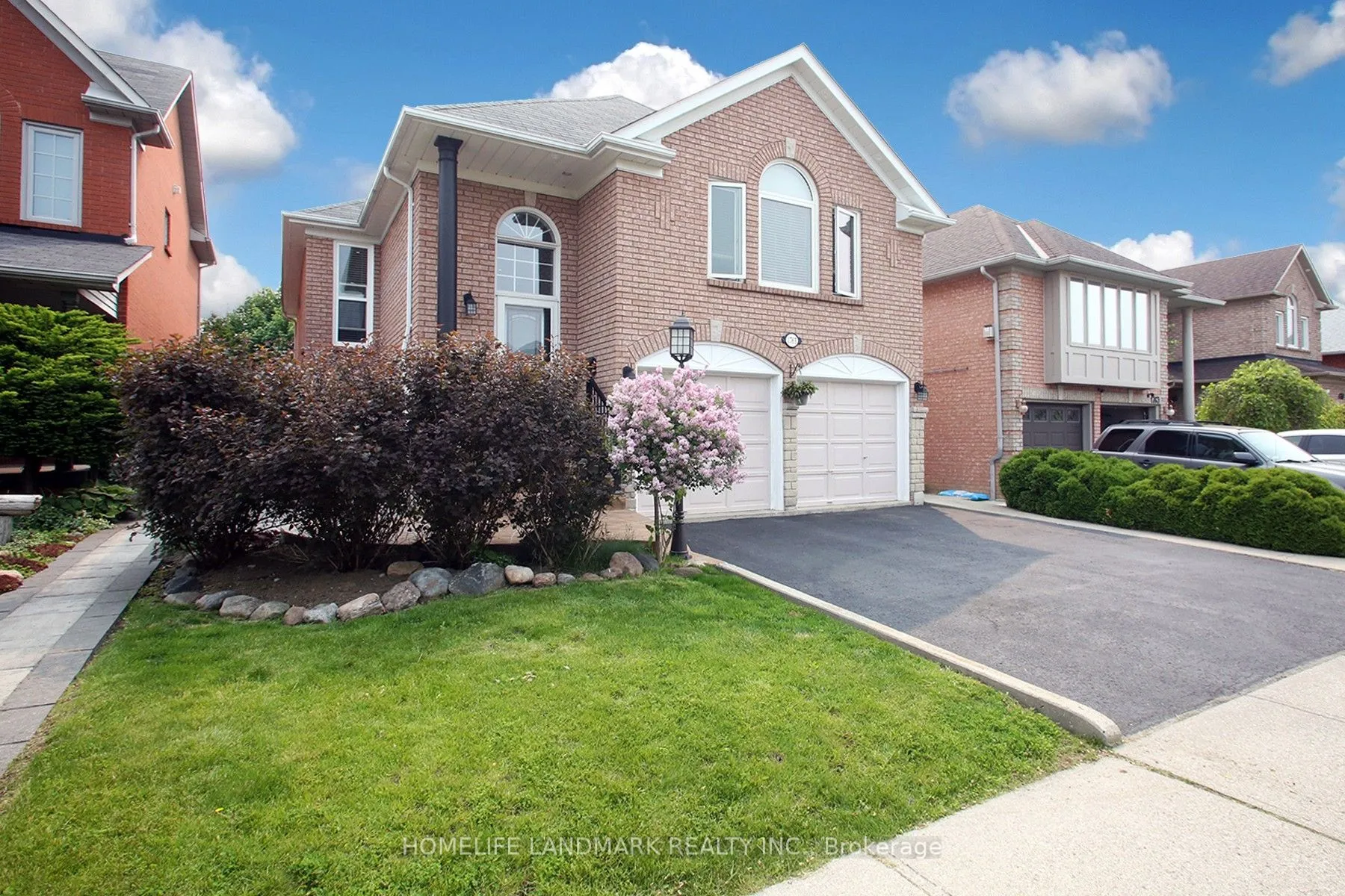 1765 Silver Maple Drive, Pickering, ON L1V 6Z2