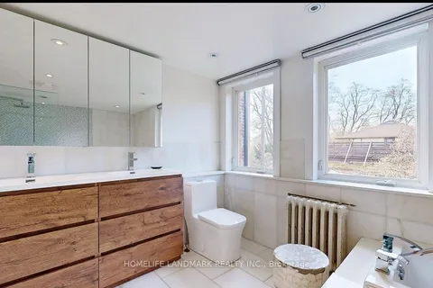 1458 Military Trail, Toronto, ON M1C 1A9