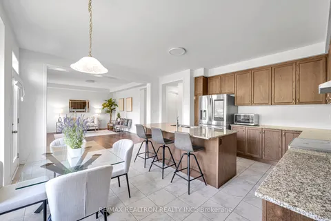 3038 Hollyberry Trail, ON L1X 0N5