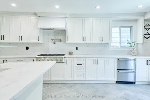 1350 Aldergrove Drive, ON L1K 2Y6