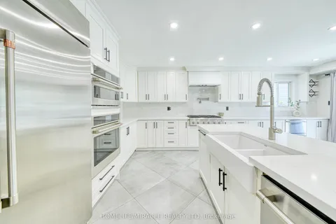 1350 Aldergrove Drive, ON L1K 2Y6