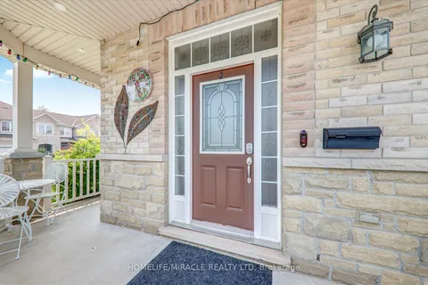 22 Vivian Road, ON M1M 0A9