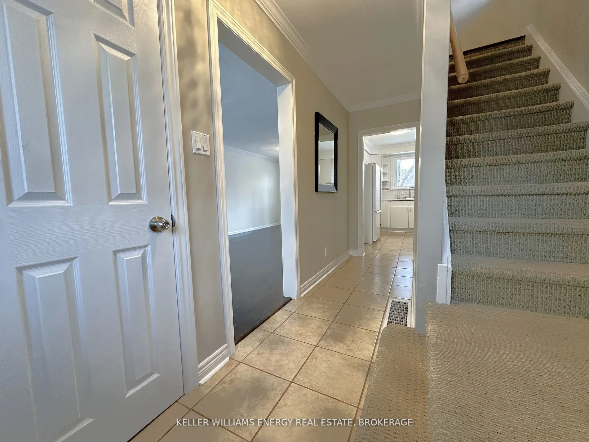 714 Dunlop Street, ON L1N 1V6