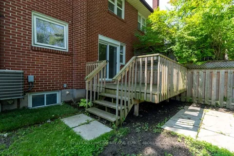 714 Dunlop Street, ON L1N 1V6