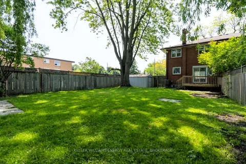 714 Dunlop Street, ON L1N 1V6