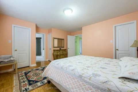 44 Candlebrook Crescent, ON M1W 4B4