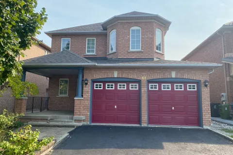 44 Candlebrook Crescent, ON M1W 4B4