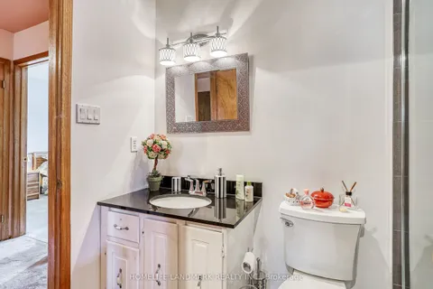 7 Kennaley Crescent, ON M1V 1L6