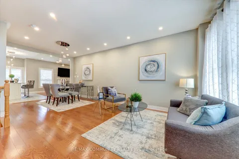 133 McSweeney Crescent, ON L1T 4C8