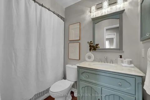120 Bonnycastle Drive, ON L1C 4W7