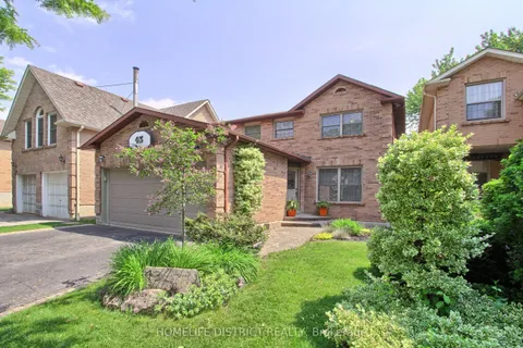43 Daniels Crescent, ON L1T 1X8