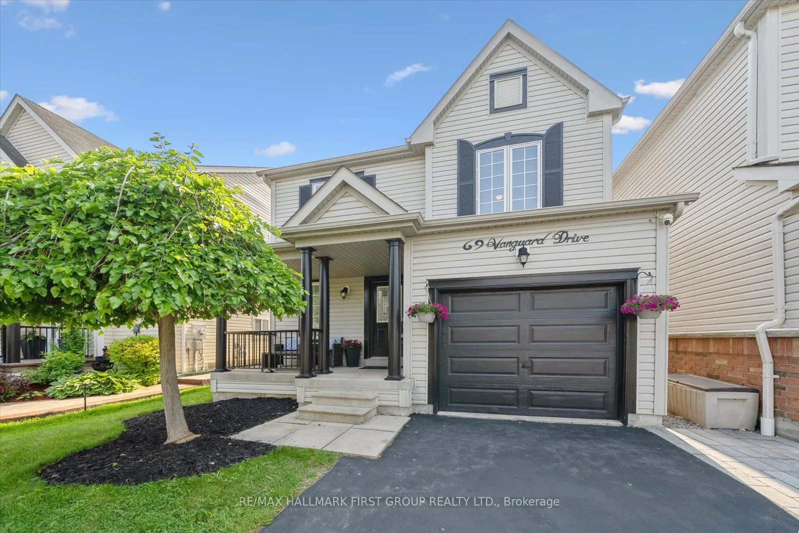 69 Vanguard Drive, Whitby, ON L1M 2P1