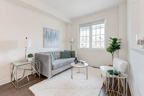 144 Mcbride Avenue, Clarington, ON L1C 0J4