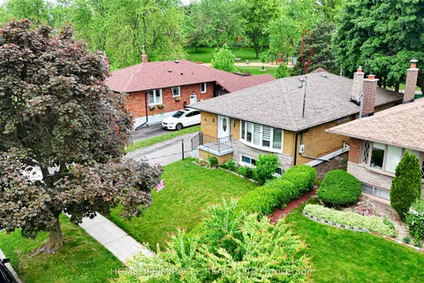 74 Mountland Drive, ON M1G 2P1