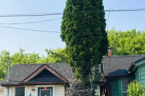 4 Lucy Avenue, ON M1L 1A2