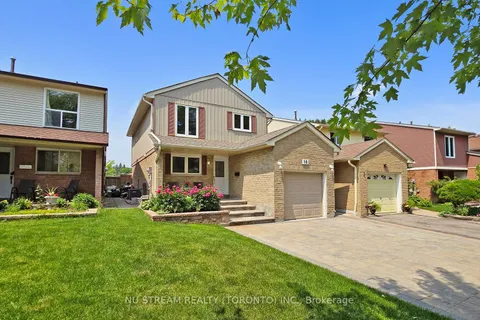 16 Caronia Square, Toronto, ON M1B 2Z8