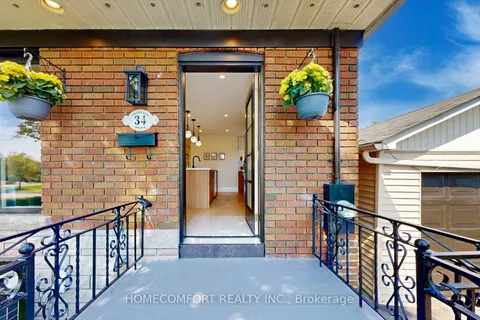 34 Crosland Drive, ON M1R 4M8