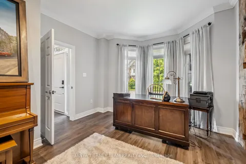 17 Covington Drive, ON L1M 2K6
