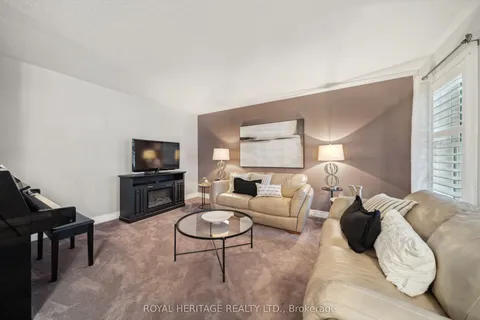 57 Croxall Boulevard, ON L1M 2E5