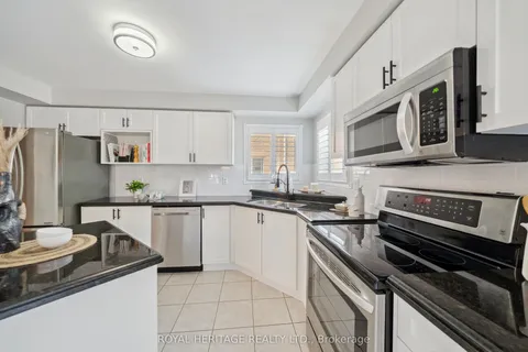 57 Croxall Boulevard, ON L1M 2E5