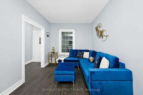 26 Brock Street, ON L1G 1R9