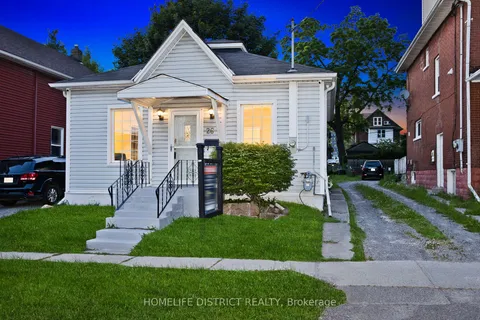 26 Brock Street, ON L1G 1R9