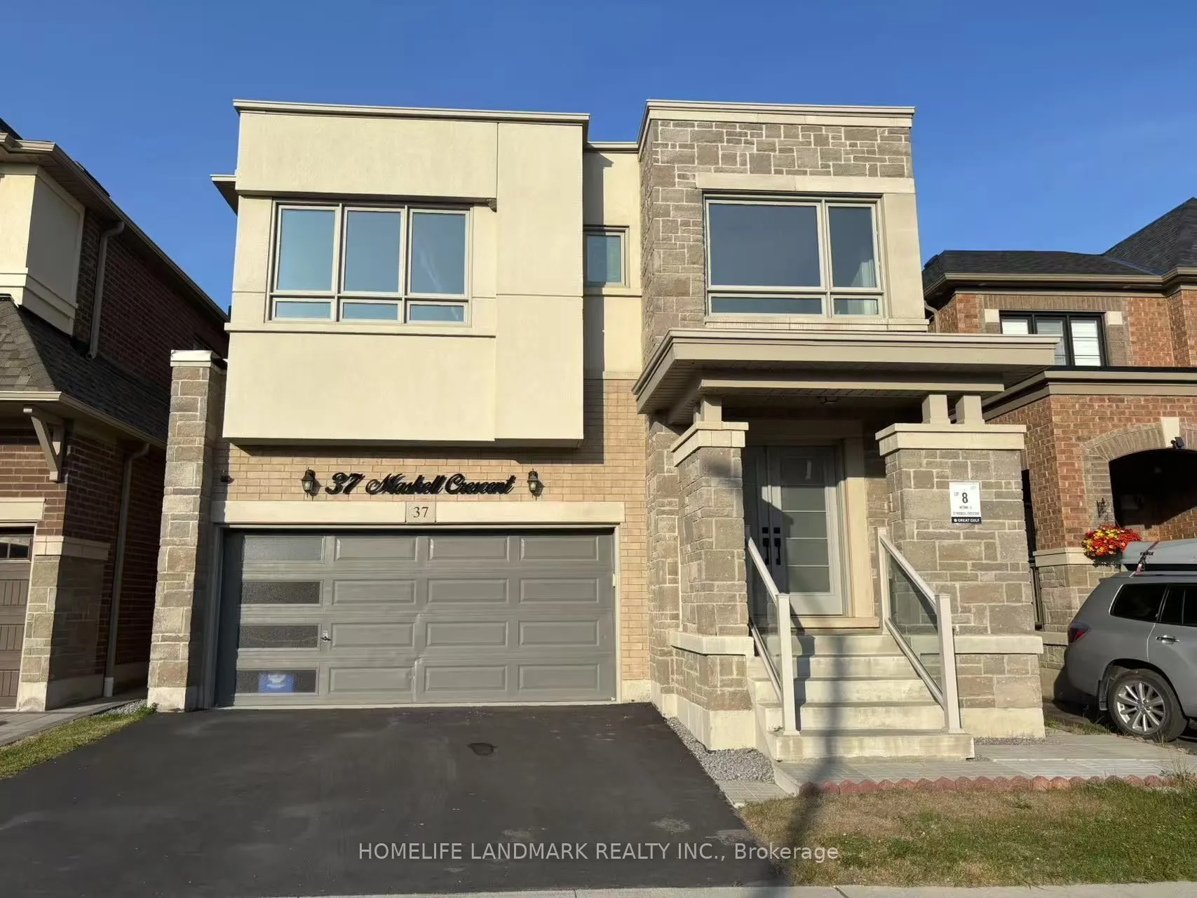 37 Maskell Crescent, ON L1P 0J6