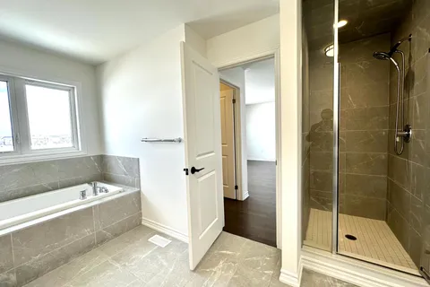 37 Maskell Crescent, ON L1P 0J6