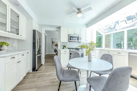 11 Jean Dempsey Gate, ON M1C 3C1
