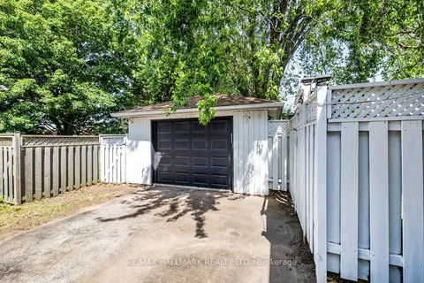550 Adelaide Avenue, ON L1J 2S3