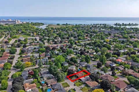 834 Miriam Road, ON L1W 1X6